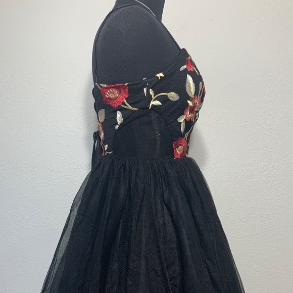 Homecoming Dress - Picture 2 of 8